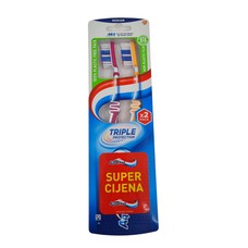 Četkica za zube Aquafresh Triple protection Medium (2 kom)