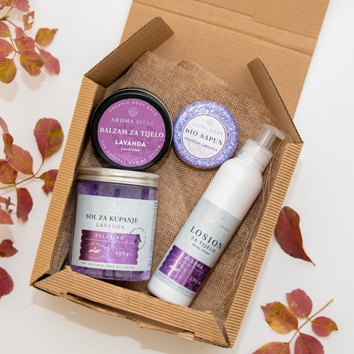 Kozmetički poklon paket Lavanda