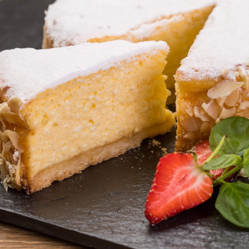 Domaća torta od sira (1 kg)